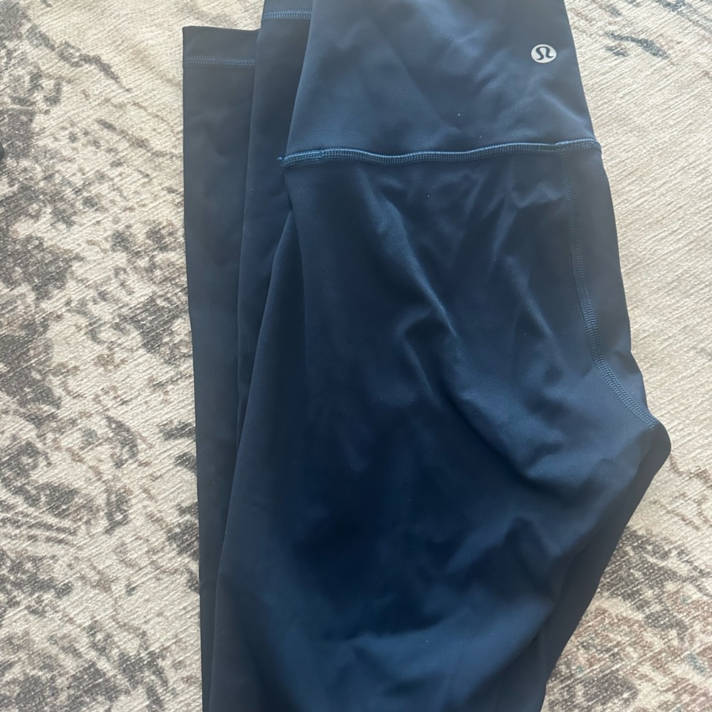 Lululemon wunder under navy leggings size 2 length 25